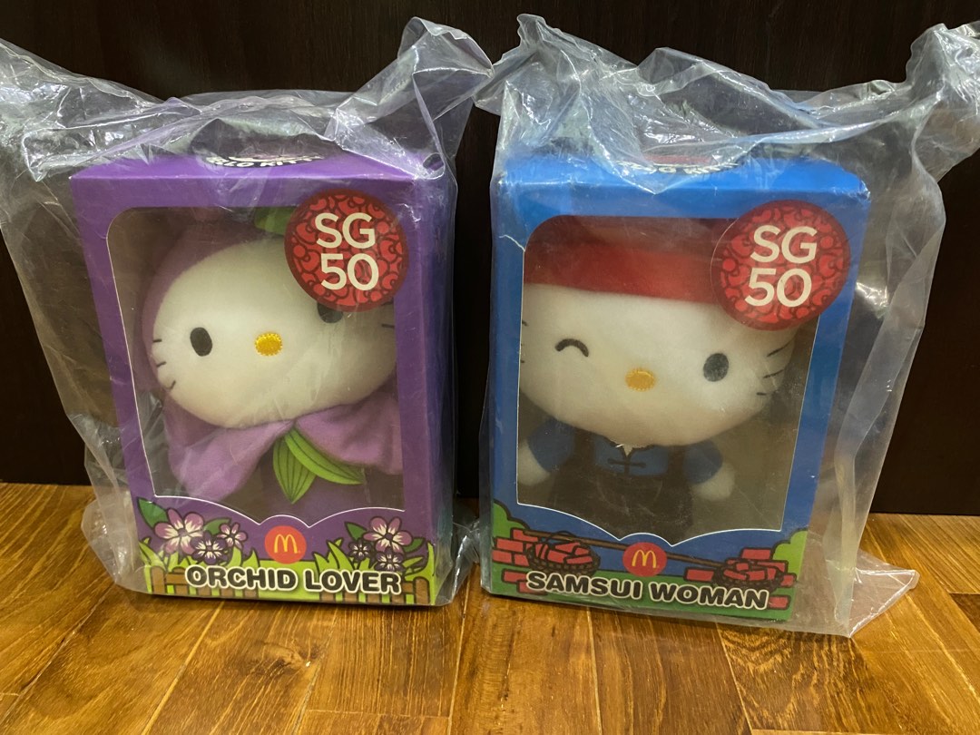 (CHEAP!!!) HELLO KITTY LIMITED EDITION SG50 ORCHID LOVER SAMSUI WOMEN