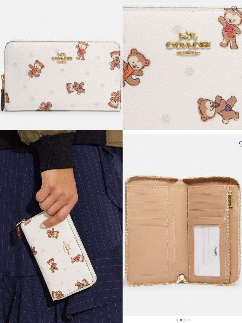 Coach Medium Corner Zip Wallet With Bear Snowflake Print White Size One  Size - $125 (45% Off Retail) - From Emily