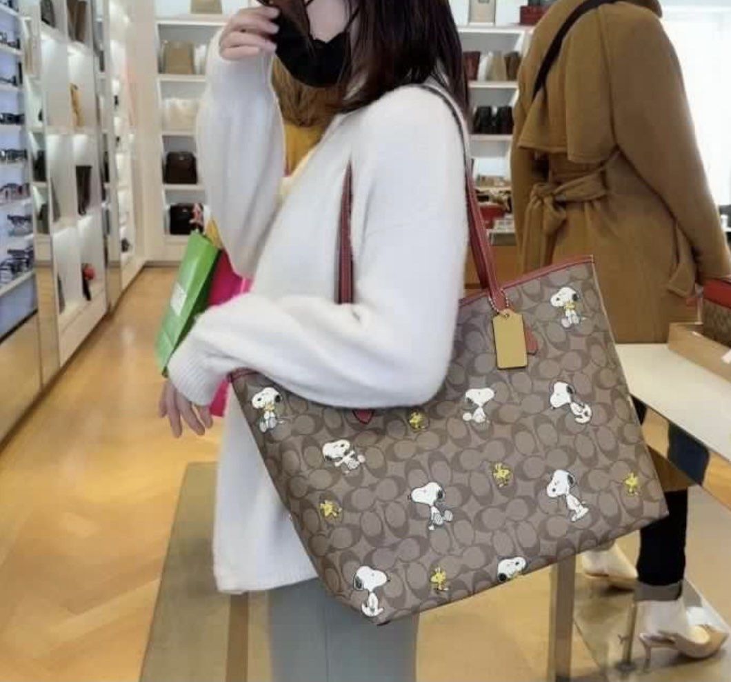 COACH Coach X Peanuts City Tote In Signature Canvas With 48 OFF