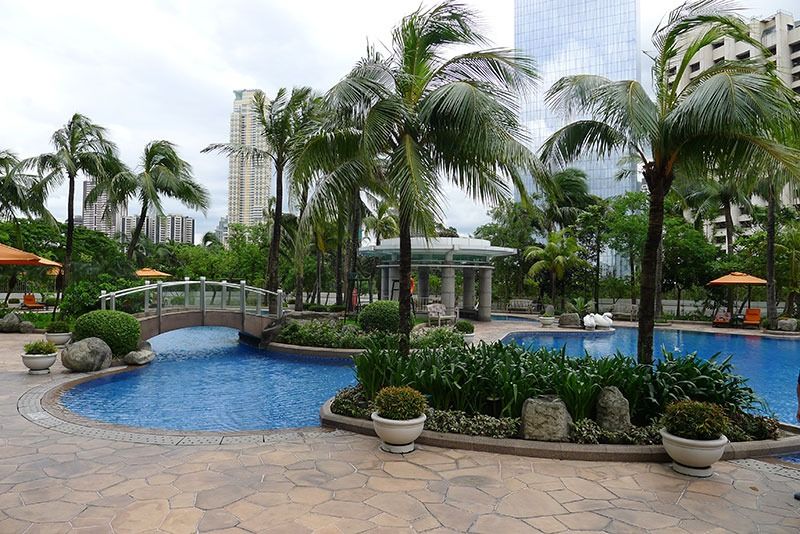 Condo One Roxas Triangle Makati Penthouse for Sale, Property, For Sale ...