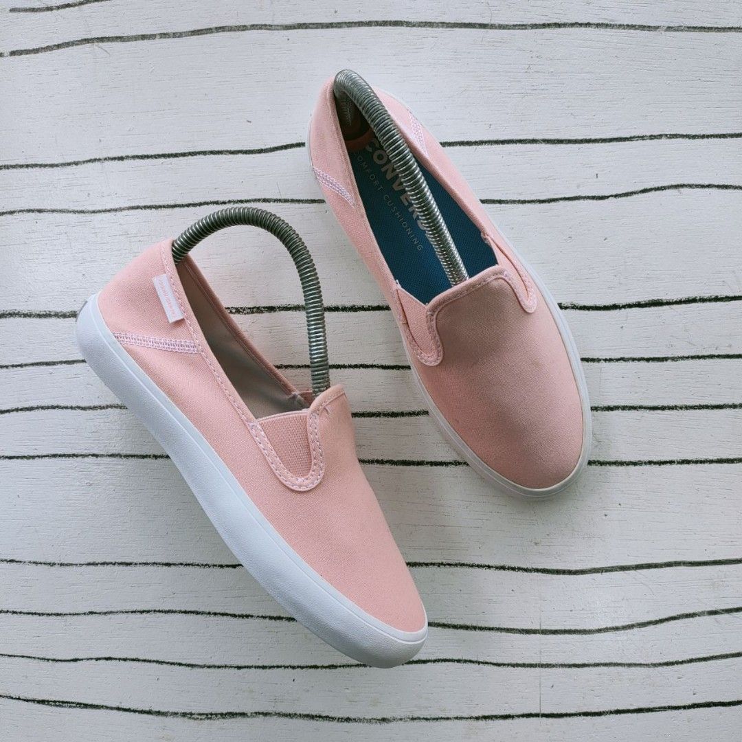 CONVERSE WOMEN RIO SUMMER CRUSH SLIP ON 4UK Women s Fashion