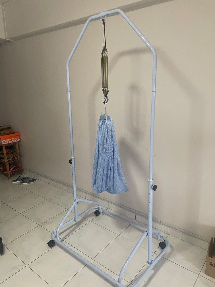 Electronic Cradle Good baby, Babies & Kids, Baby Nursery & Kids