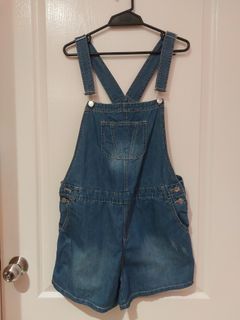 (Category: ) located in . Submitted by shelfsss (Listing ID 1194795283, Image 1). Description: .