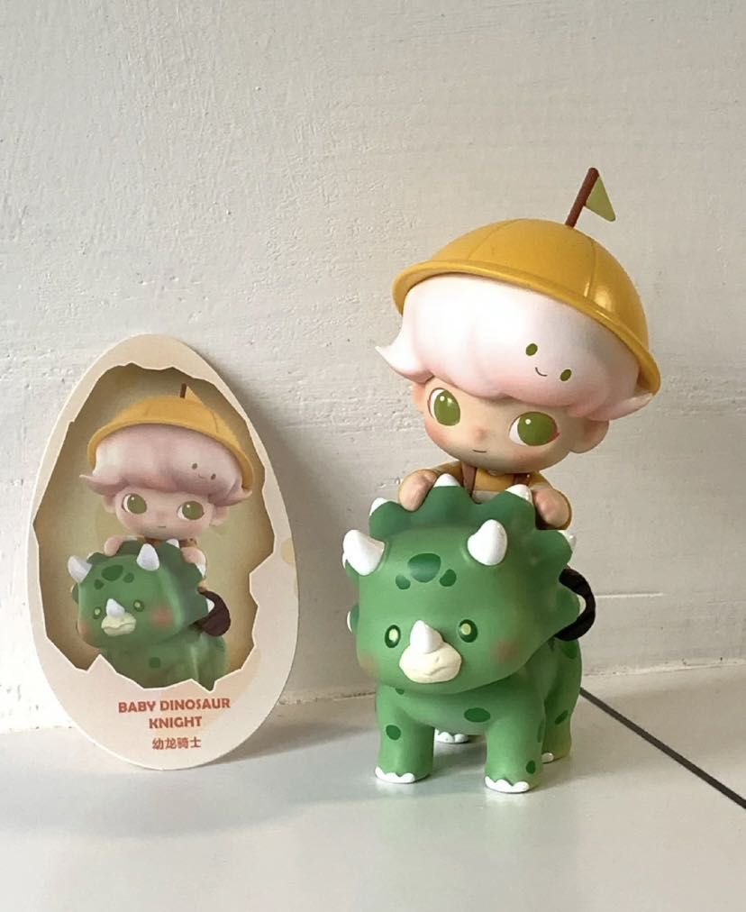 Dimoo Jurassic World - Baby Dinosaur Knight, Hobbies & Toys, Toys ...