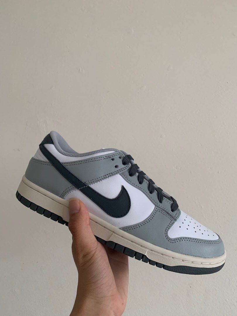 Dunk Low light smoke grey, Women's Fashion, Footwear, Sneakers on Carousell