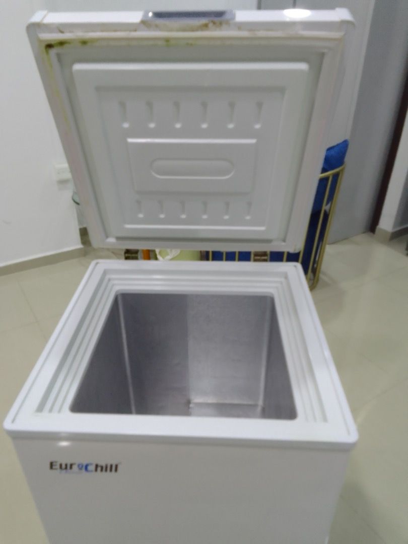 ★free deliver★100L home use chest freezer with good condition and free