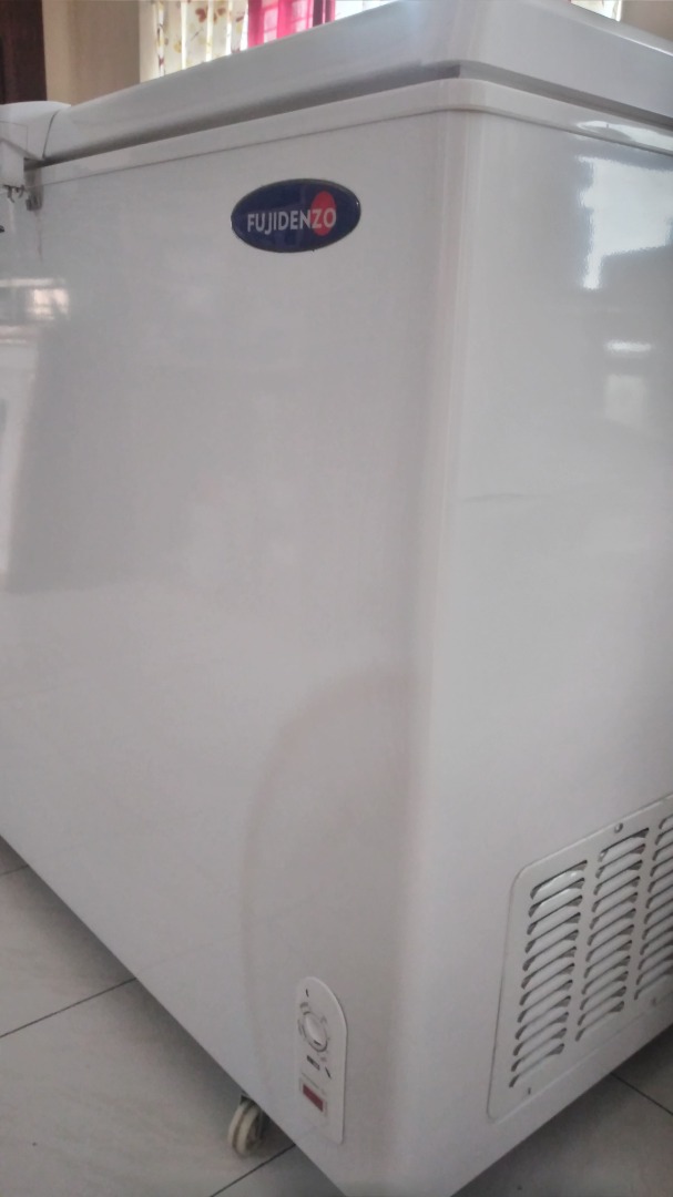 FUJIDENZO 15 CUBIC FEET CHEST FREEZER Freezer/Chiller (Dual Function), TV & Home Appliances