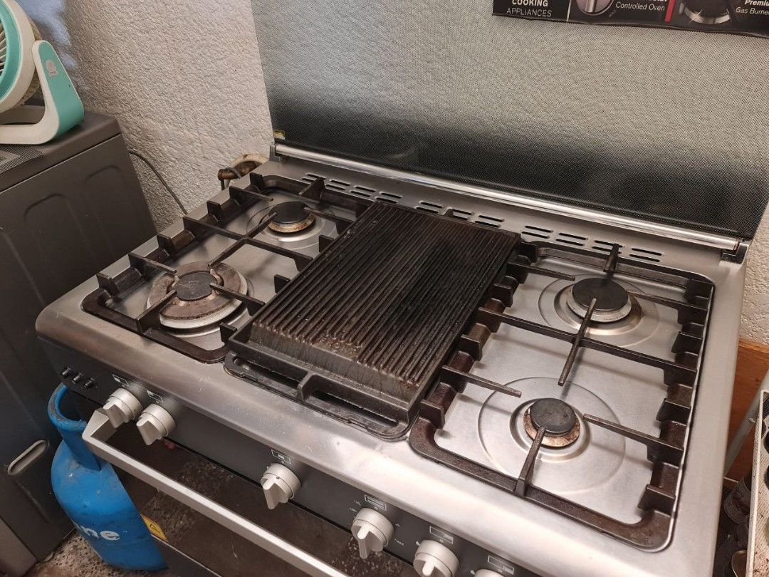 FUJIDENZO GAS STOVE & OVEN, TV & Home Appliances, Kitchen Appliances