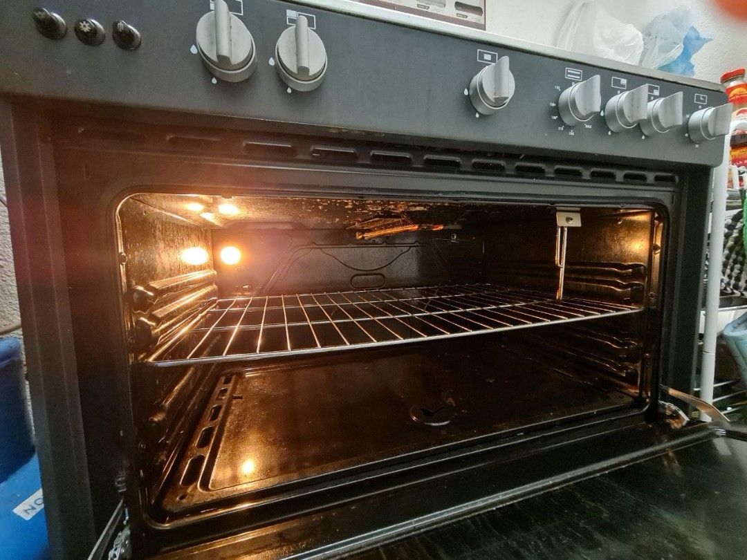 FUJIDENZO GAS STOVE & OVEN, TV & Home Appliances, Kitchen Appliances