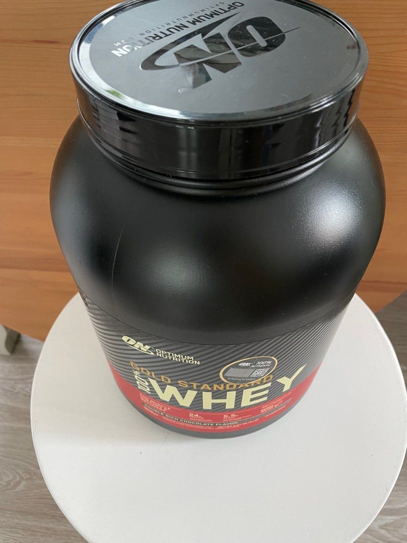 Gold standard double chocolate Protein powder, 健康及營養食用品, 健康補充品, 健康補充品