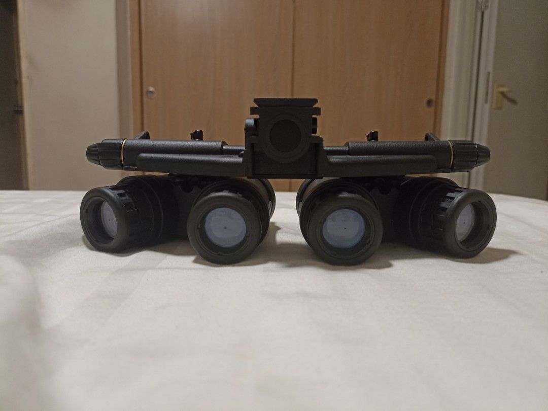 GPNVG 18 night vision goggles replica, Hobbies & Toys, Toys & Games on