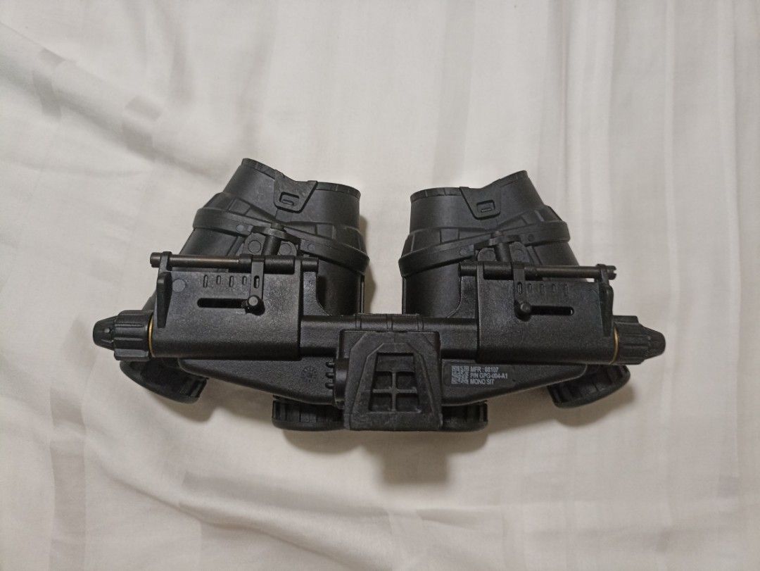 GPNVG 18 night vision goggles replica, Hobbies & Toys, Toys & Games on