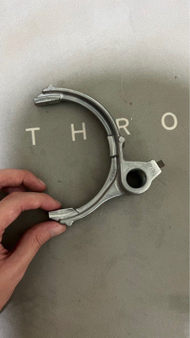 GTR R35 3rd / 5th Shift Fork, Car Accessories, Accessories on Carousell