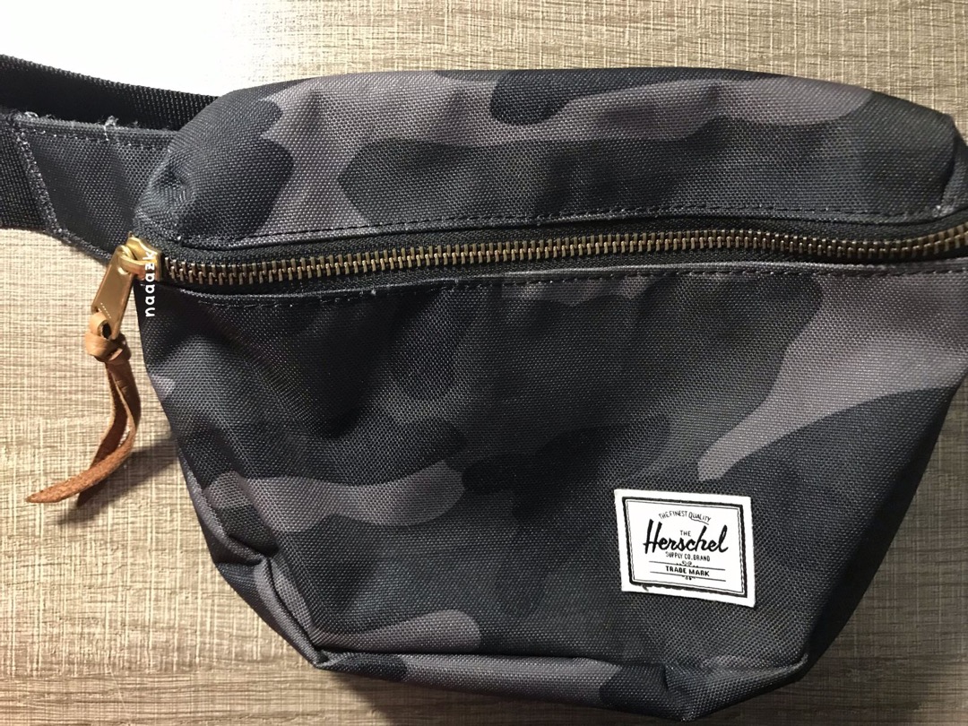 Tas herschel waist bag on sale