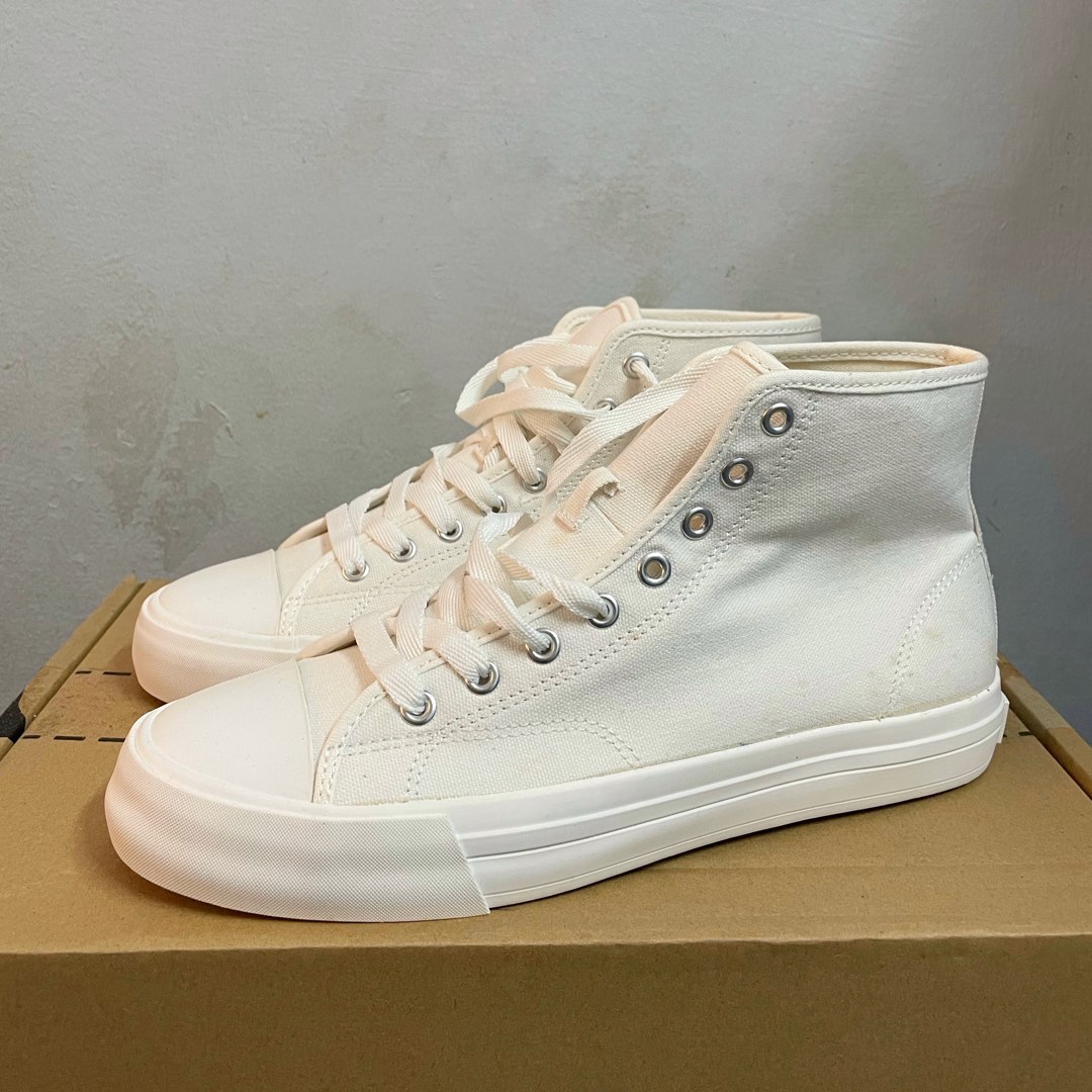 H & outlet m trainers