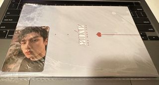 （分類：）位於 。 由 isco_ed 提交（商品編號 1194932611，圖片 1）。簡介： 。