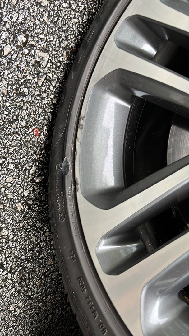 Jag XE Rear Rim ( with kerb rash) X (8.5J), Car Accessories, Tyres