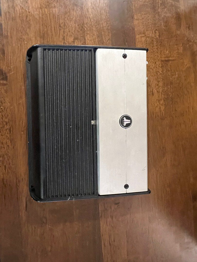 JL audio subwoofer and amp combo, Car Accessories, Accessories on Carousell