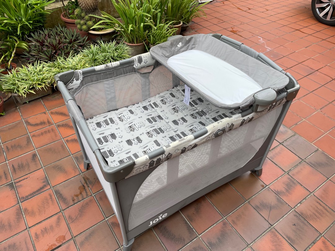 Joie travel cot, Babies & Kids, Baby Nursery & Kids Furniture, Cots