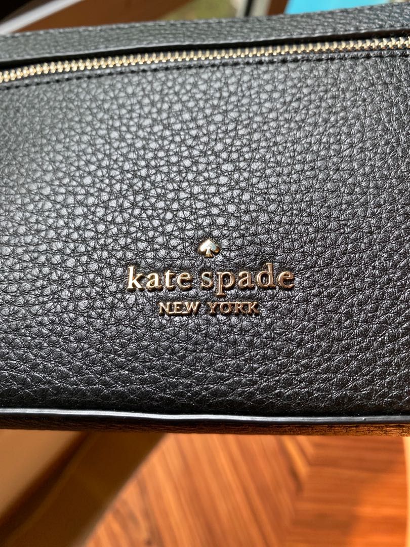 Kate spade Leila convertible wristlet, Luxury, Bags & Wallets on Carousell