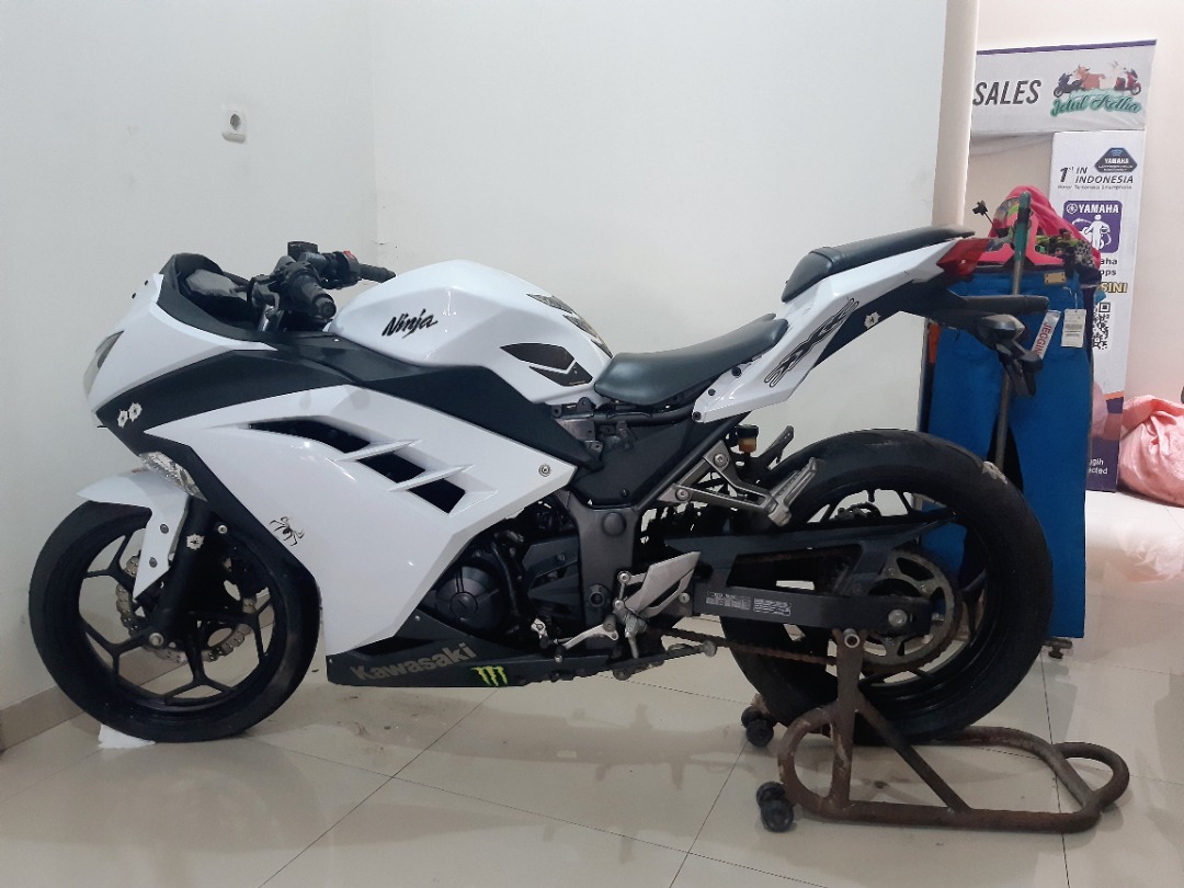 Motor outlet ninja 2013