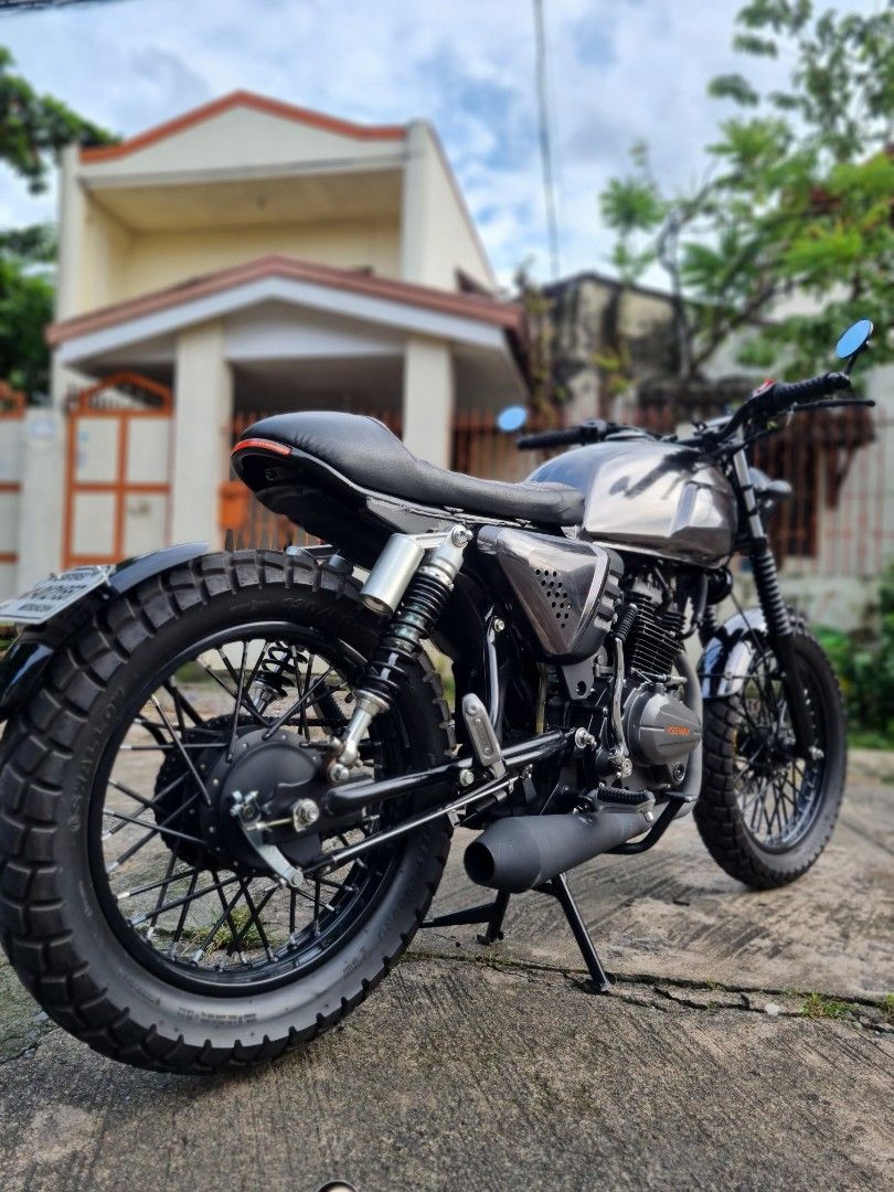 keeway cafe racer 152 blue