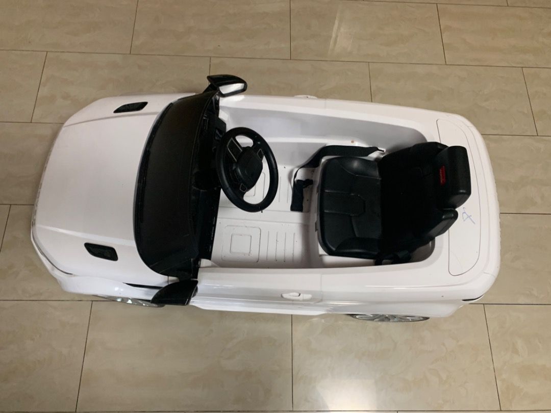 Battery Operated Electric Ride On Car Rechargeable Battery Remote Control Self Drive Children