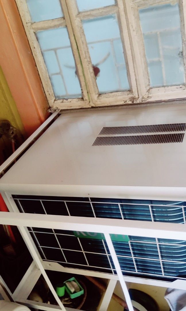 Kolin WindowType Aircon 1.5Hp (Digital Remote Control) NonInverter