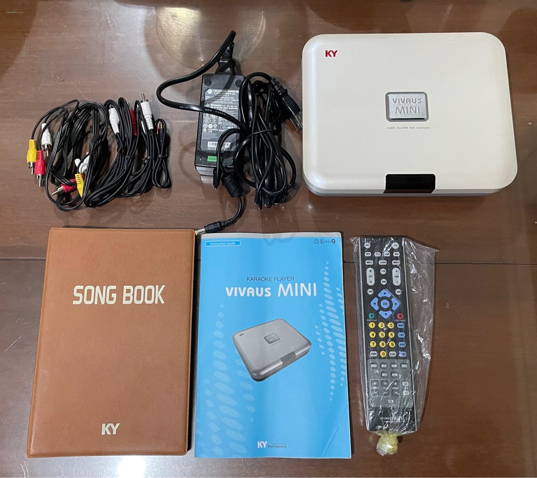 Kumyoung Karaoke Player Vivaus Mini, TV & Home Appliances, TV & Entertainment, Entertainment