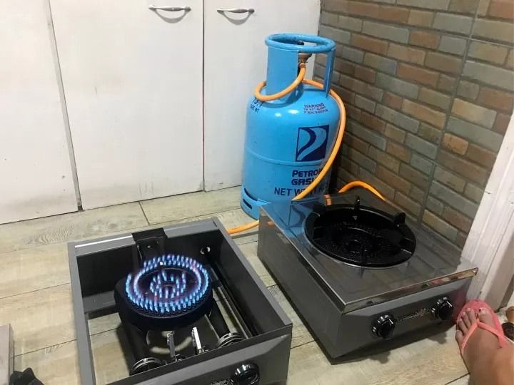 LA GERMANIA 48 STOVE, TV & Home Appliances, Kitchen