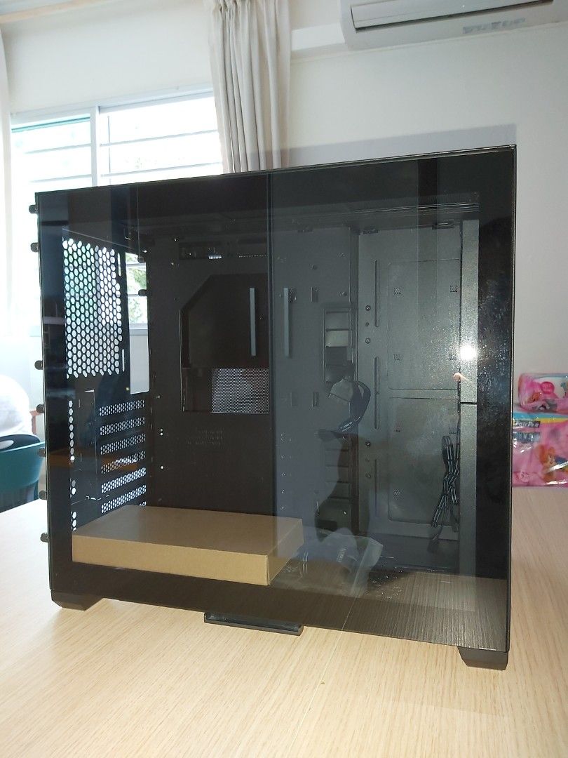 LIAN LI PC-O11 Air Mini Casing Black with free stuff, Computers & Tech ...