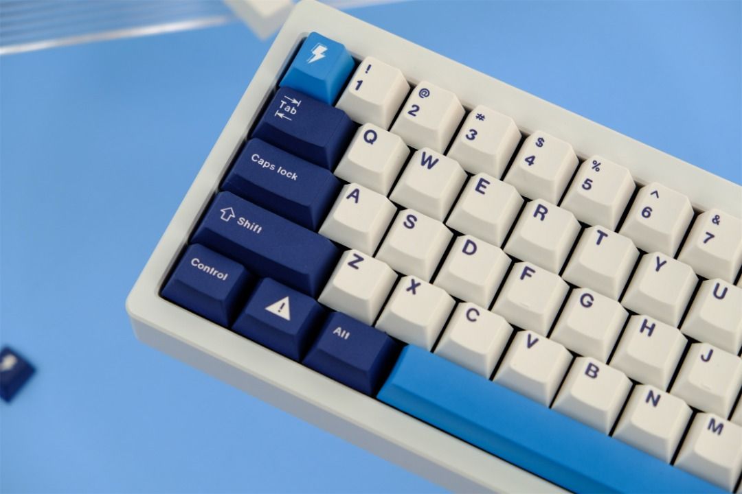 [SG Local Stock] Lightning Keycaps | Cherry Profile | PBT Dye-Sub ...