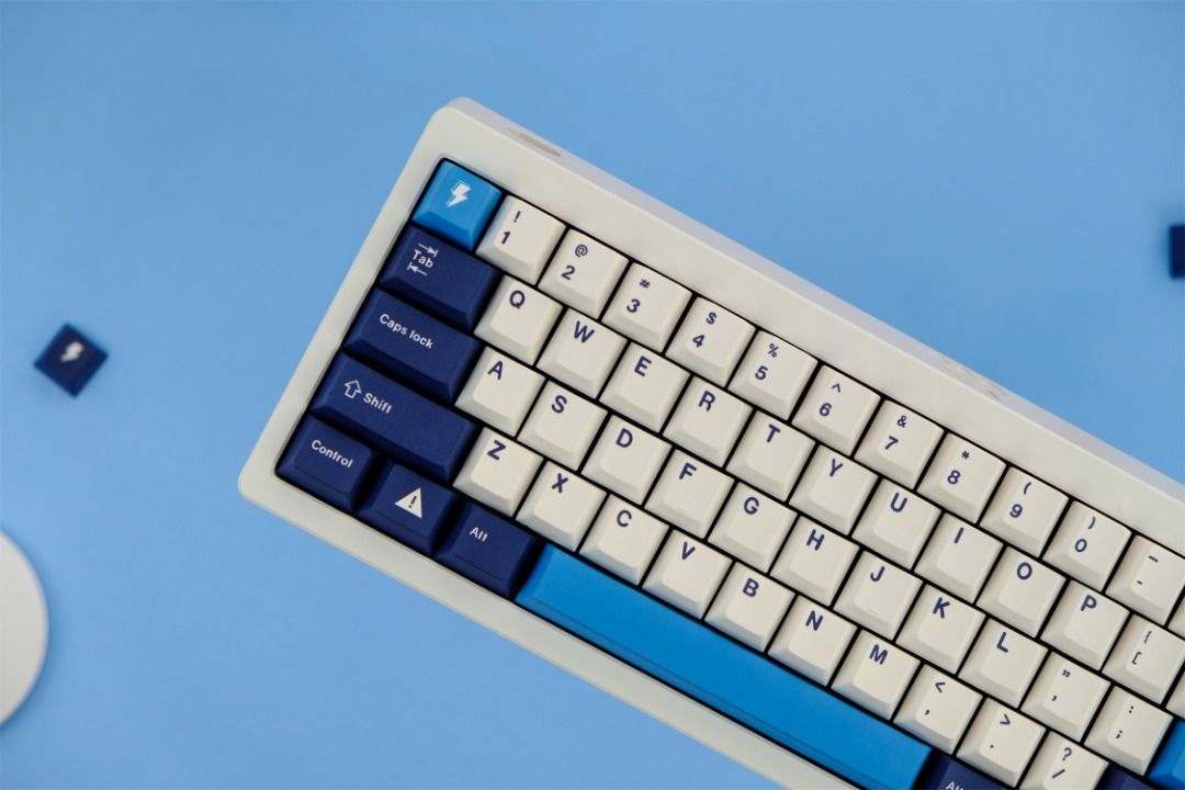 [SG Local Stock] Lightning Keycaps | Cherry Profile | PBT Dye-Sub ...
