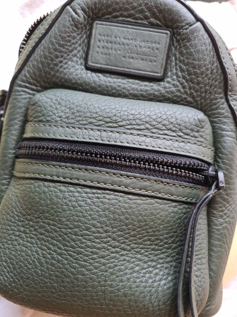 Marc jacobs shop mini leather backpack