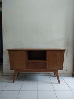 MEJA TV /BUFET JATI TUA ANTIK