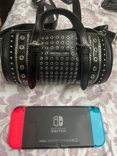 （分類：）位於 。 由 milodumbo 提交（商品編號 1194786771，圖片 1）。簡介： 。