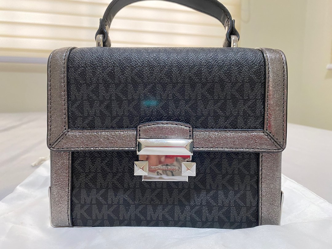 Michael kors jayne trunk bag on sale