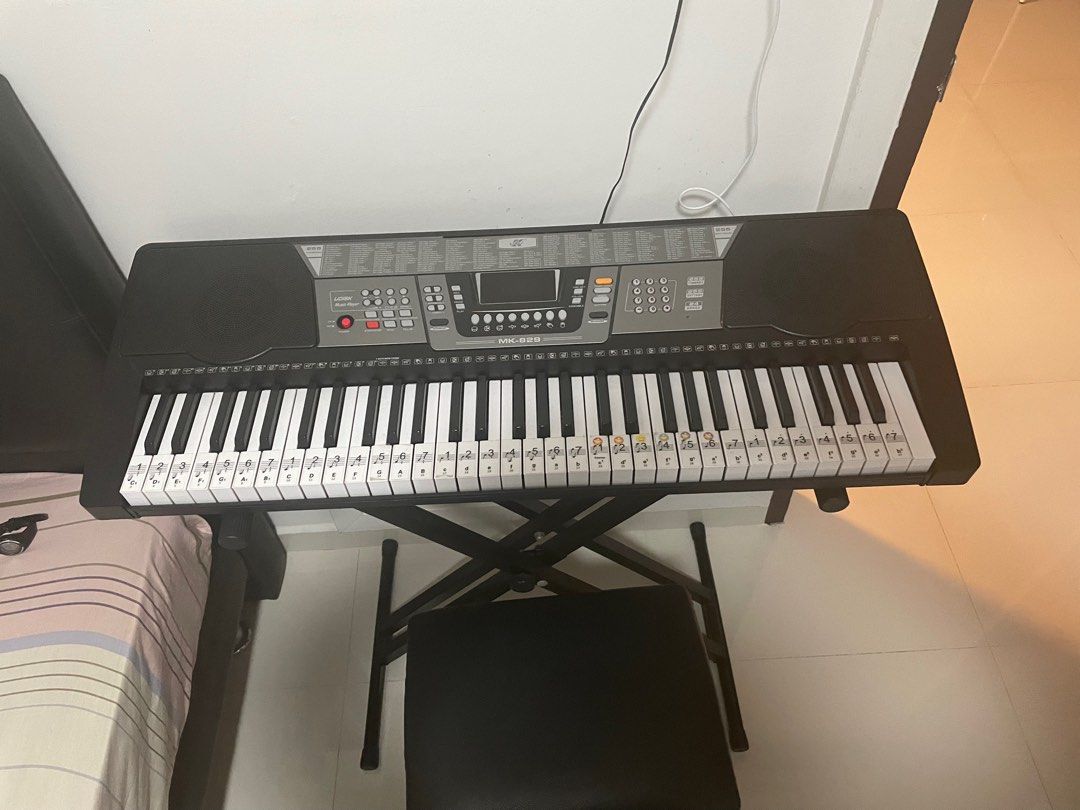 MK- 829 Keyboard, Hobbies & Toys, Music & Media, Musical Instruments on ...