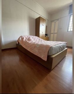 (Category: ) located in . Submitted by aloha44 (Listing ID 1194780777, Image 1). Description: .