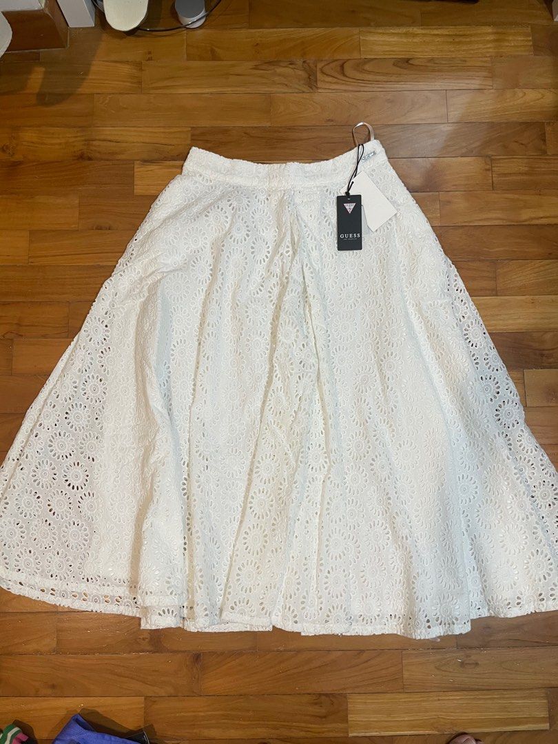 Guess discount white skirt