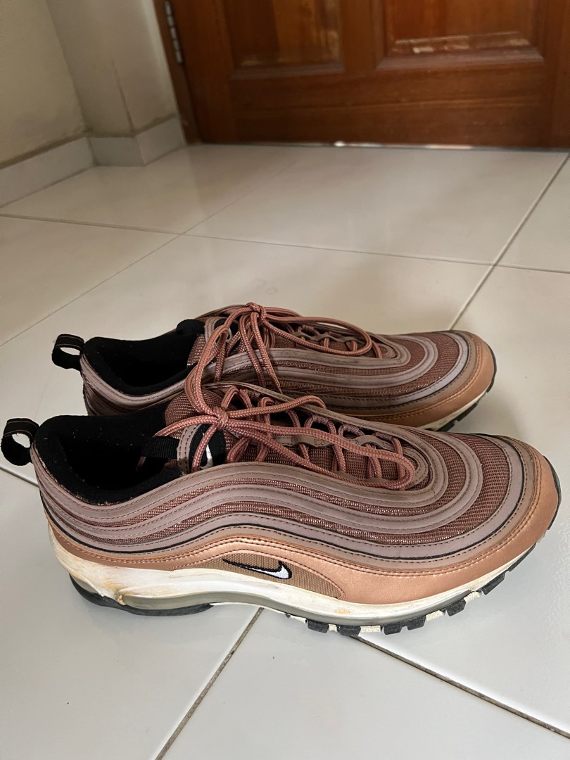deficiencia mientras Superposición Nike Airmax 97 Rose Gold US 10, Men's Fashion, Footwear, Sneakers on  Carousell