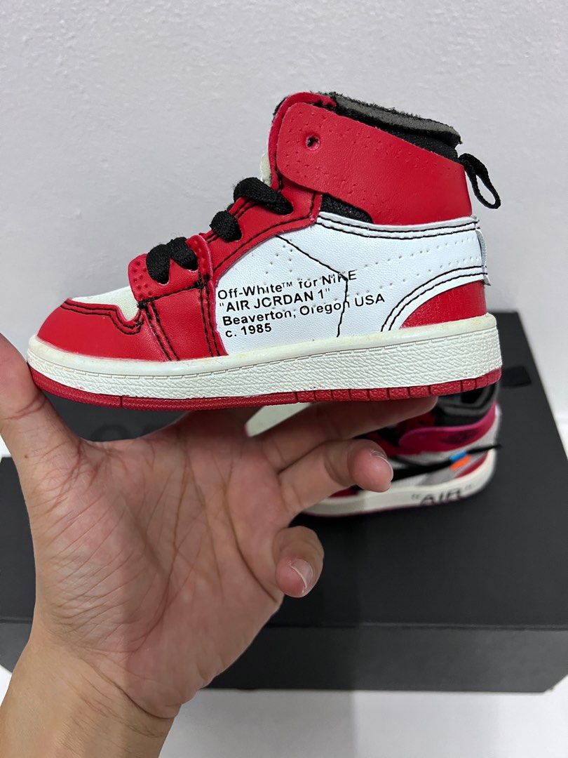 Jordan por off white hot sale