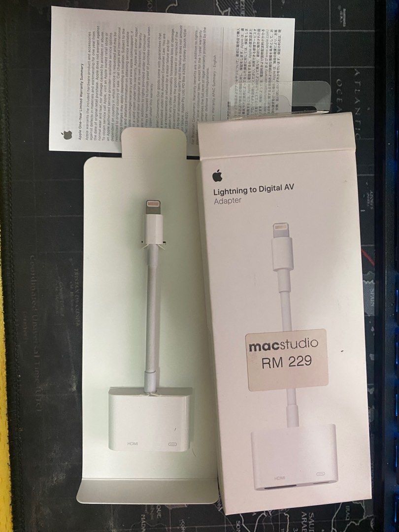 Original Apple Lightning to Digital AV Adapter, Computers & Tech, Parts