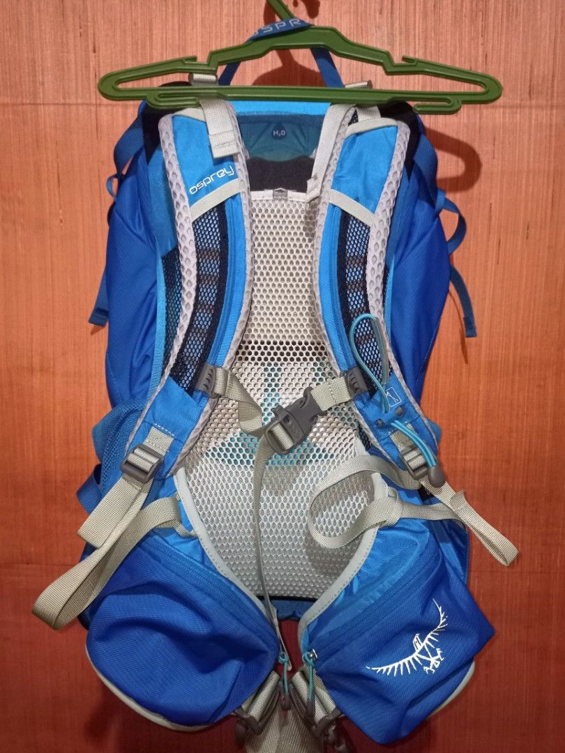 OSPREY SIRRUS 24LITERS, Men's Fashion, Bags, Backpacks on Carousell