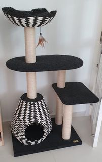 (Category: ) located in . Submitted by nickibeemoo (Listing ID 1194756985, Image 1). Description: .