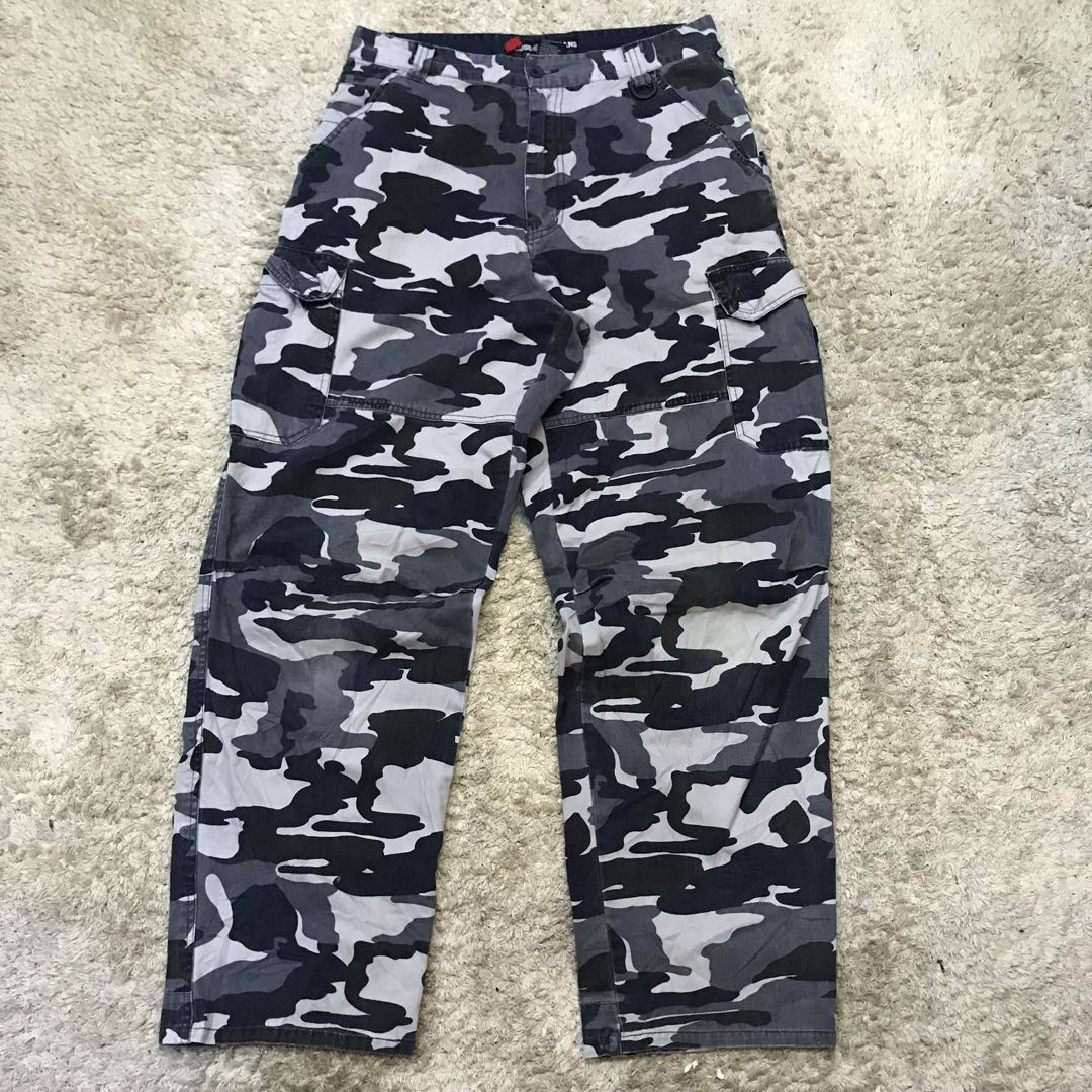 Plugg cargo pants best sale