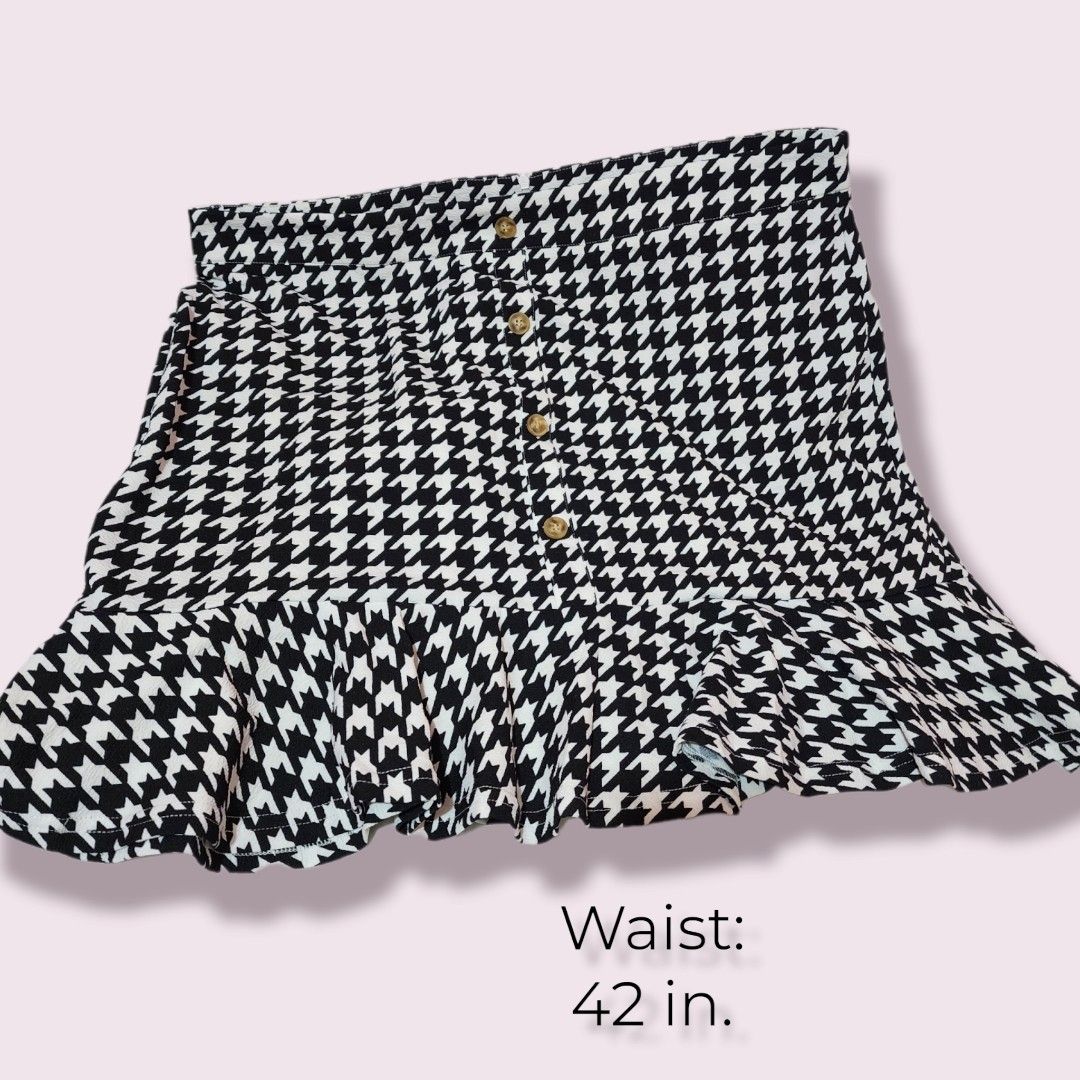 Plus size skirt 3XL 42in (Category: Skirts) located in Quezon City. Submitted by rochels (Listing ID 1194906330, Image 2). Description: .