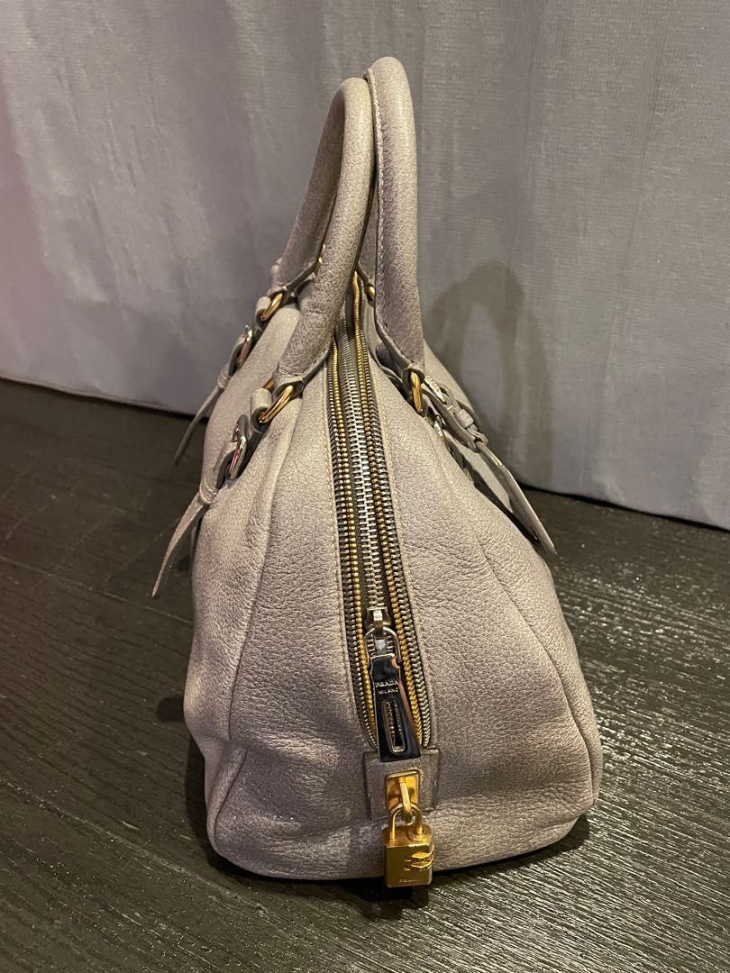 Prada discount grey purse