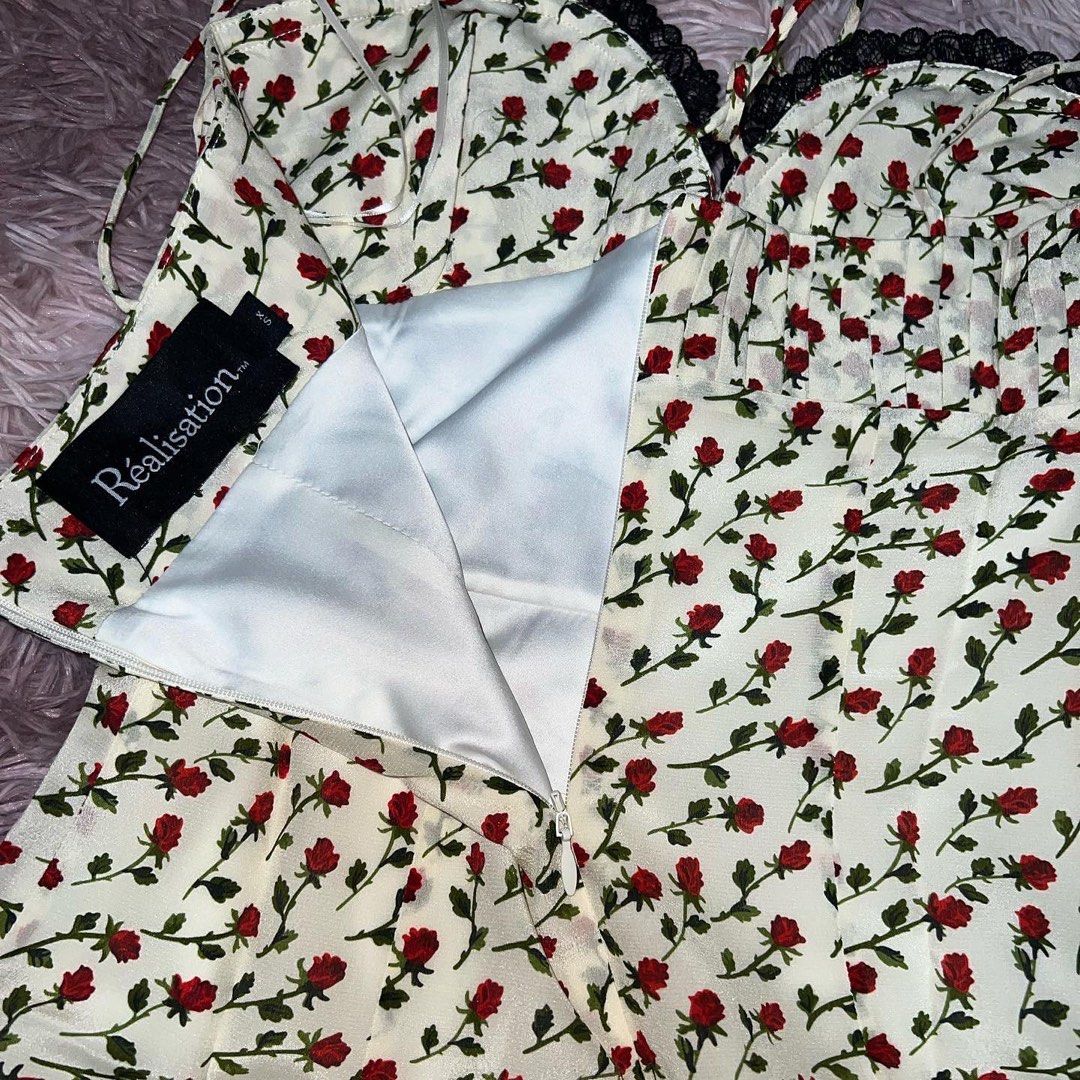 Réalisation Par X Devon Lee ~ The Devon in Joey Rose (Category: Dresses) located in Cebu City. Submitted by angel.energyph2 (Listing ID 1194877761, Image 3). Description: 🏷 ₱5000 sizes available: XS, S, M, L XS bust 84 waist 68 dress length 56 S bust 88 waist 72 dress length 57 M bust 92 waist 76 dress length 58 L bust 96 waist 80 dress length 59 Details: last slide. Pre-order only ❤️.