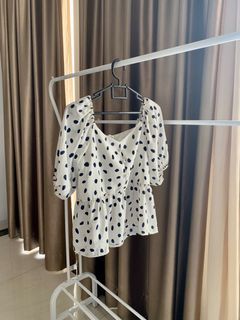 Ramune Dio Polka White Top | Atasan Polkadot Ruffle Puff Sleeve